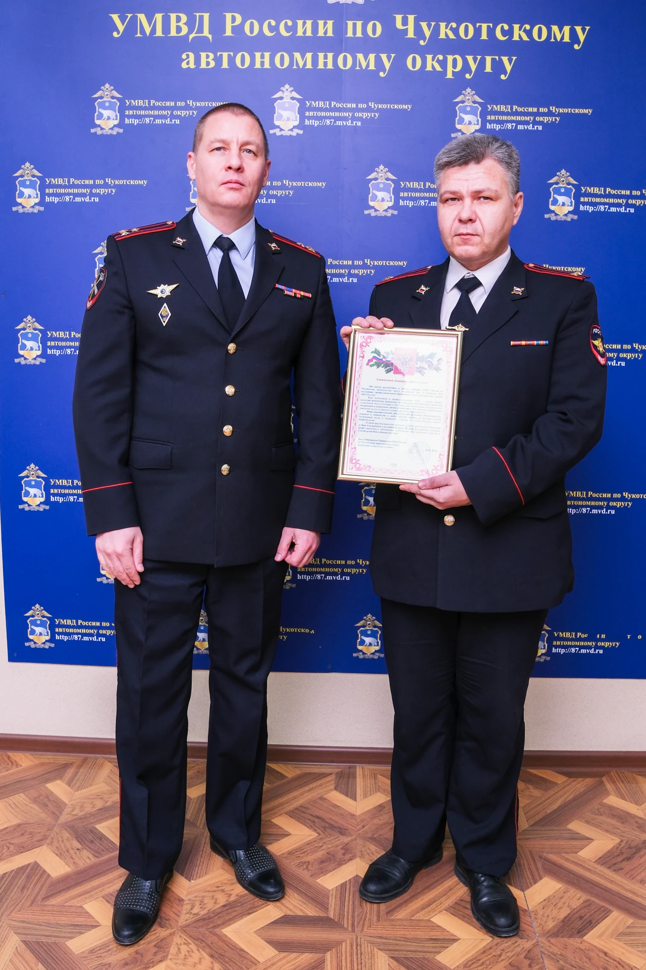 Временно исполняющий обязанности начальника окружного Управления МВД Кирилл Воев поздра...
