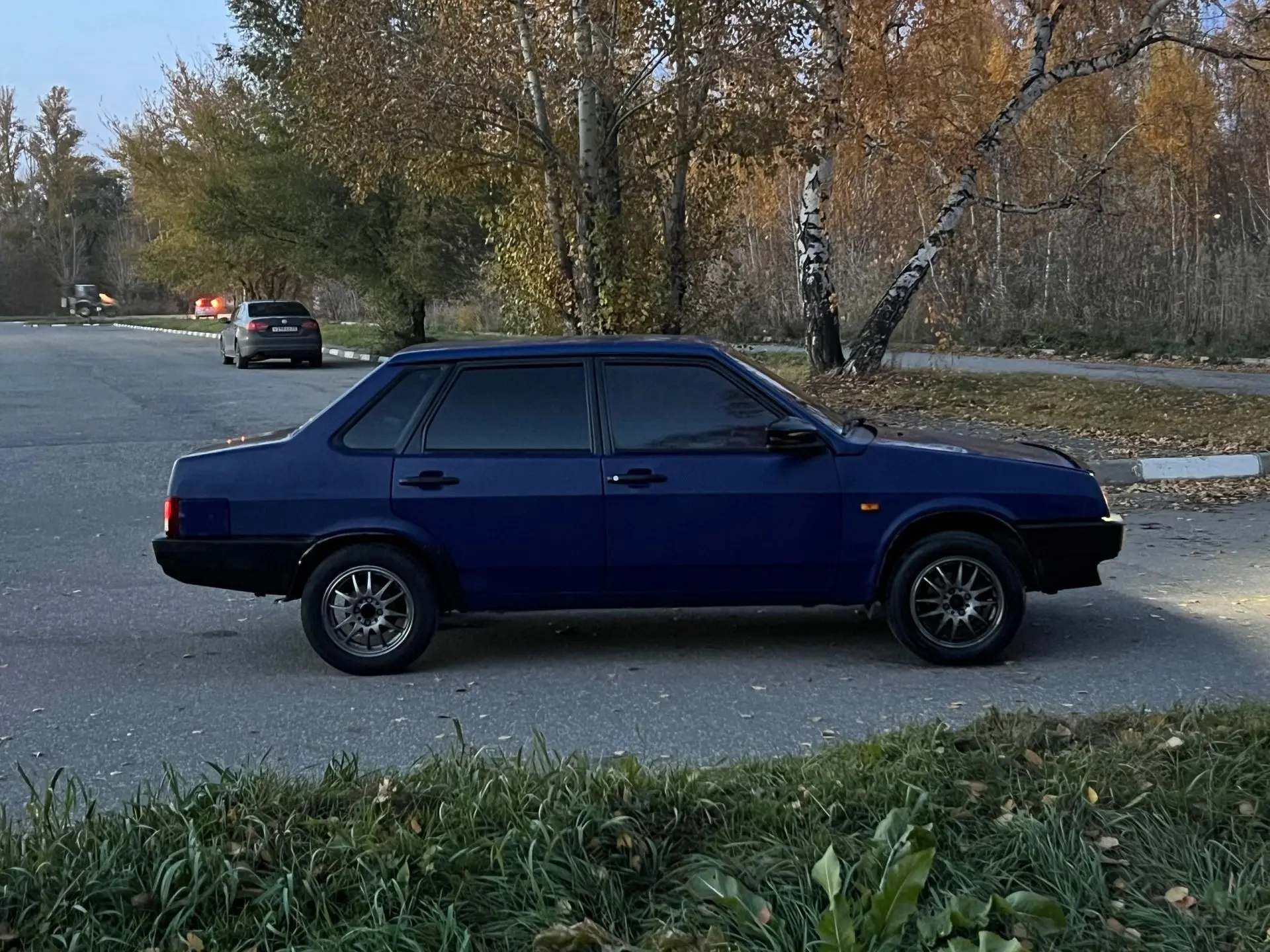 89620316087 Продам обменяю ваз 21099 2002г ИНЖЕКТОР! Авто на отличнейшем ходу! Документ...