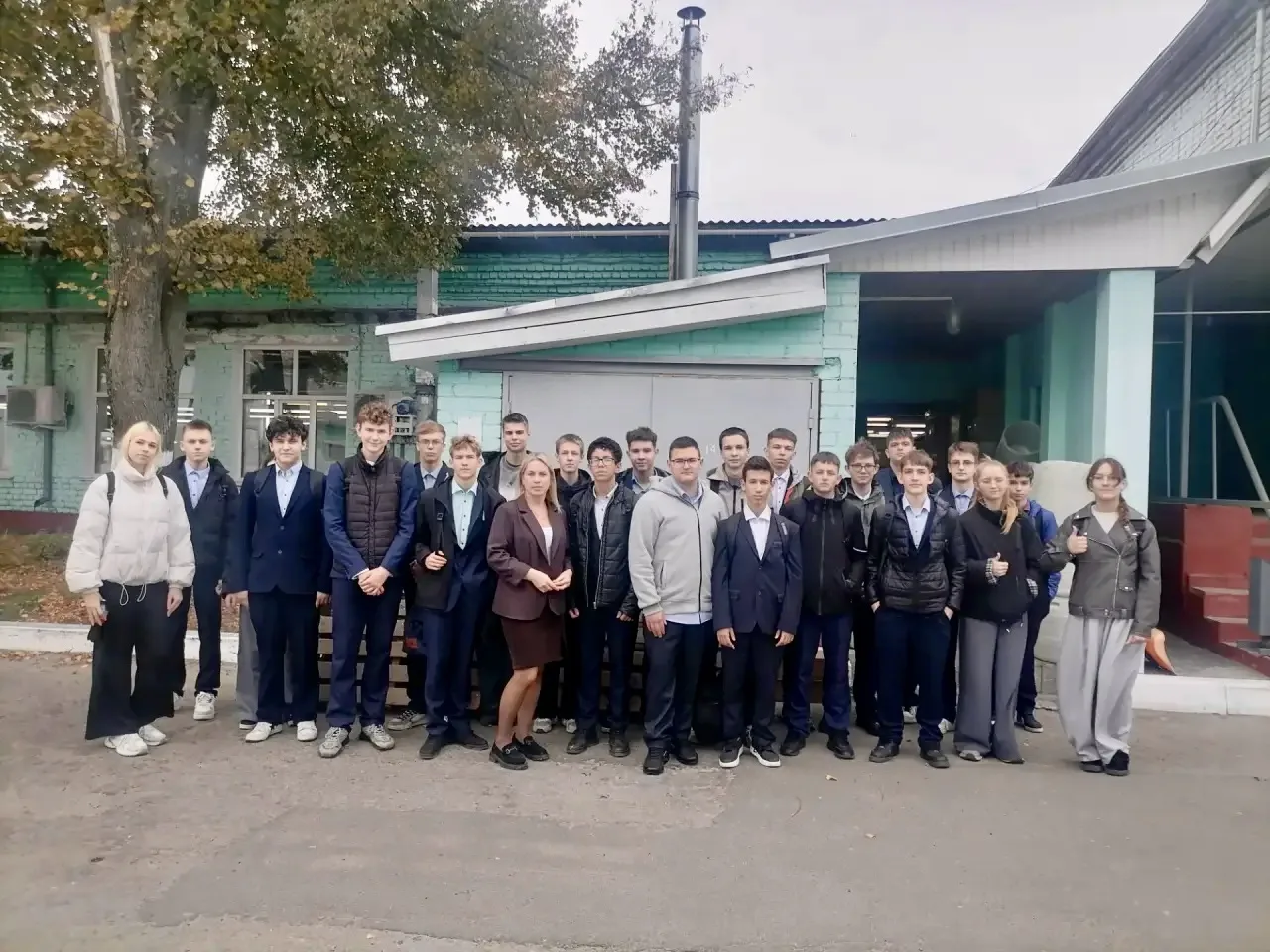 🩺 Как рождается здоровье: 9А класс на заводе «Тонус»💪