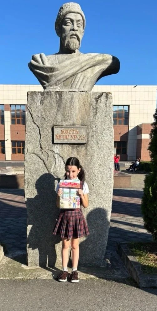 Фотоконкурс " Къоста- нæ фидар мæсыг " Пухова Милана, 8 лет