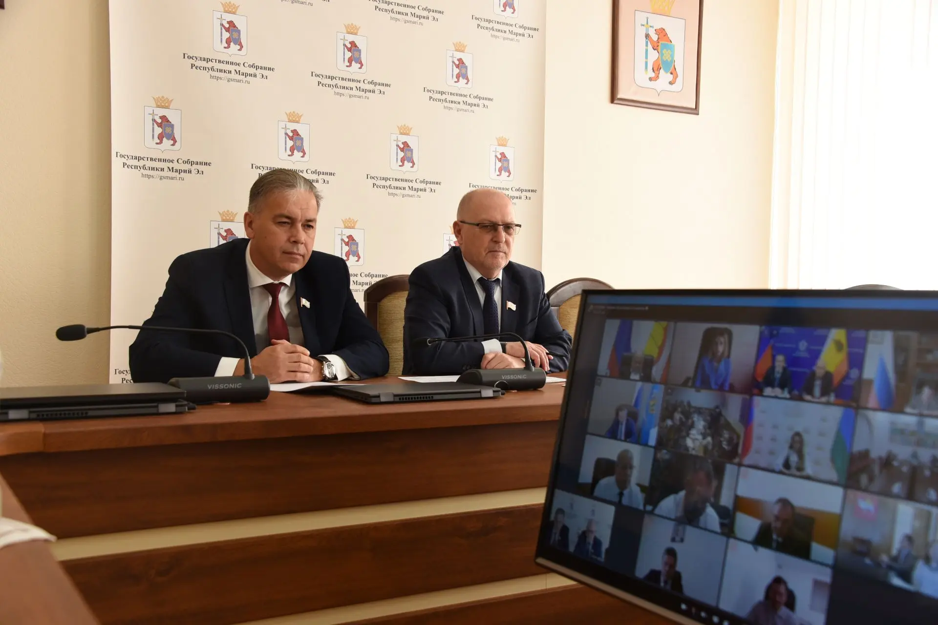 ✅Председатель Госсобрания Марий Эл  Михаил Васютин и секретарь Комитета марийского парл...