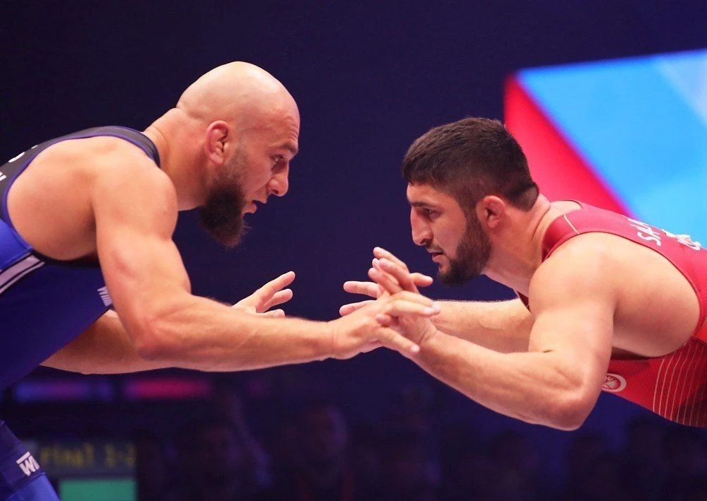 Двукратный олимпийский чемпион Абдулрашид Садулаев едет на чемпионат мира в Астану