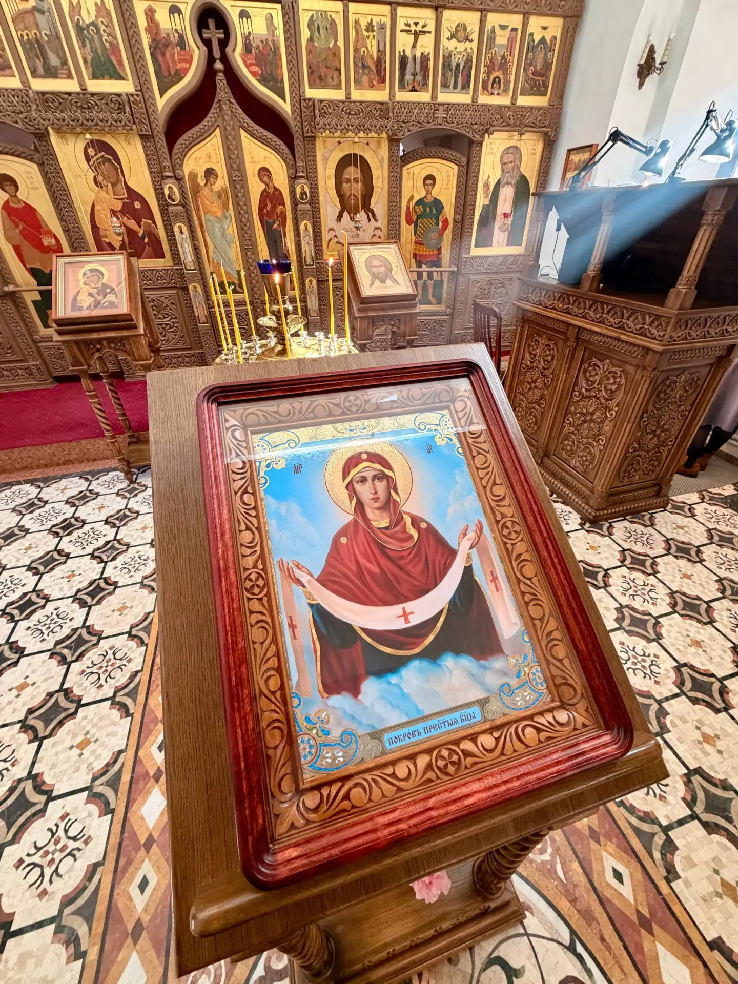 🕊️ Сердечно поздравляю всех с праздником Покрова Пресвятой Богородицы!