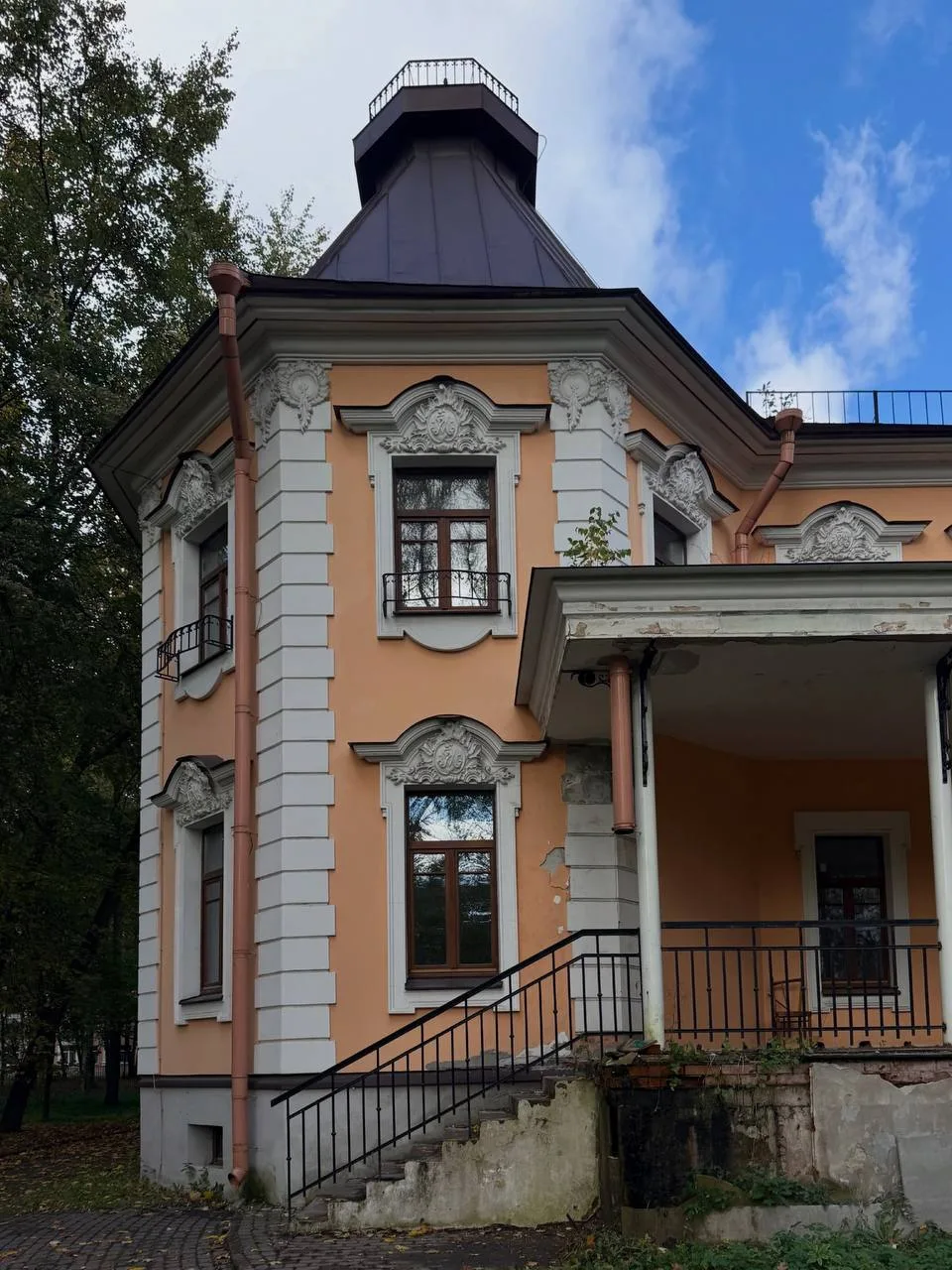🍂 «Пушкин не бывал, но сердце его вдовы — здесь»: тайная история усадьбы Ланских