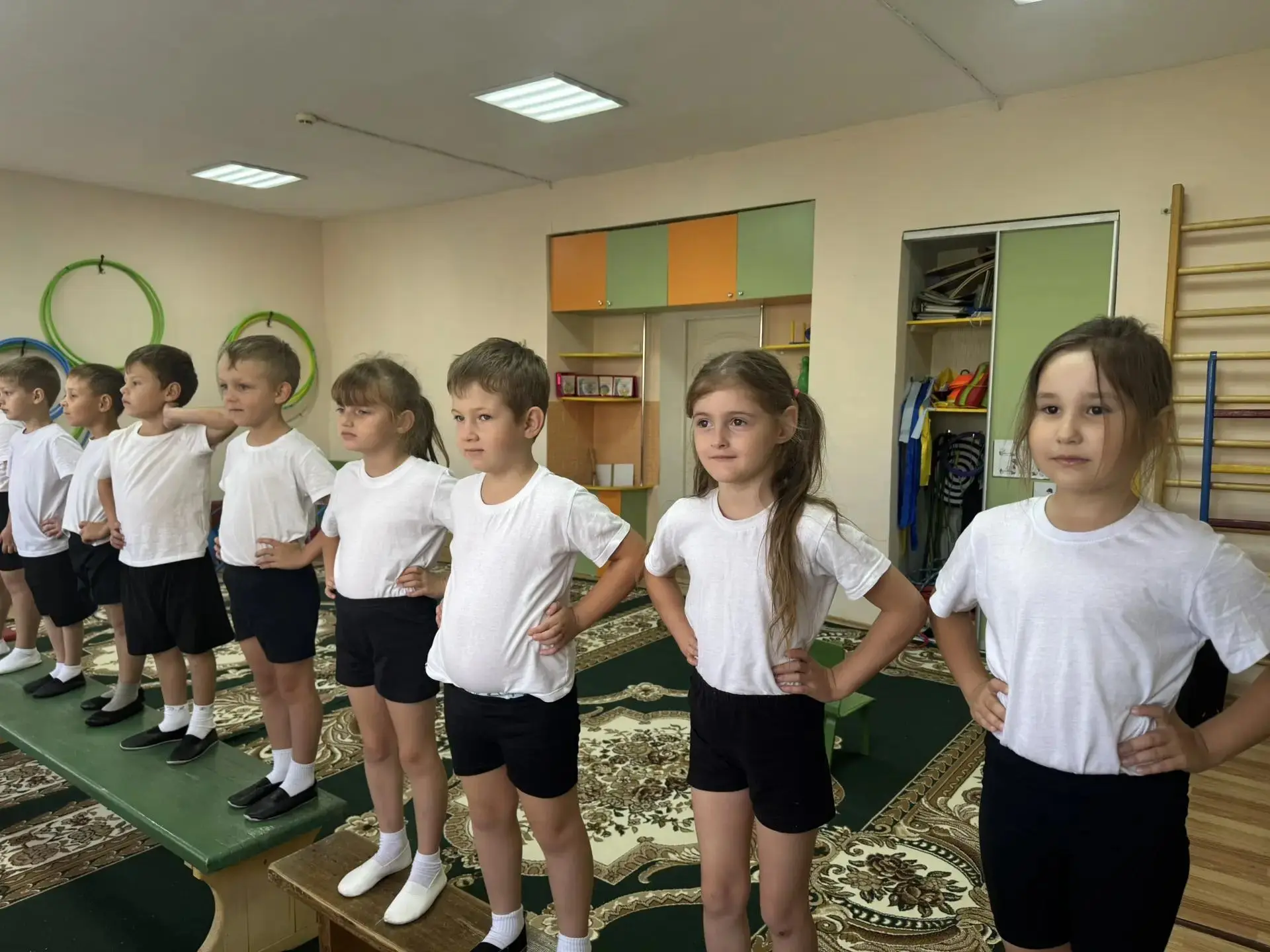 Если вы думаете, что физкультура в детском саду — это просто обычная разминка, то наши ...