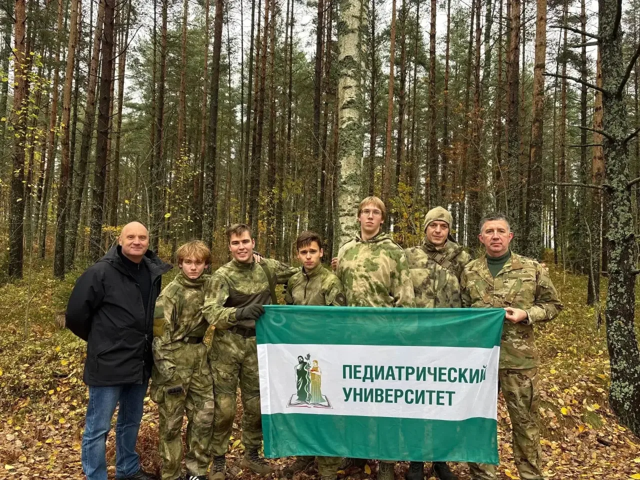 🥈Команда СПбГПМУ завоевала серебро на ежегодных патриотических соревнованиях ко Дню гр...