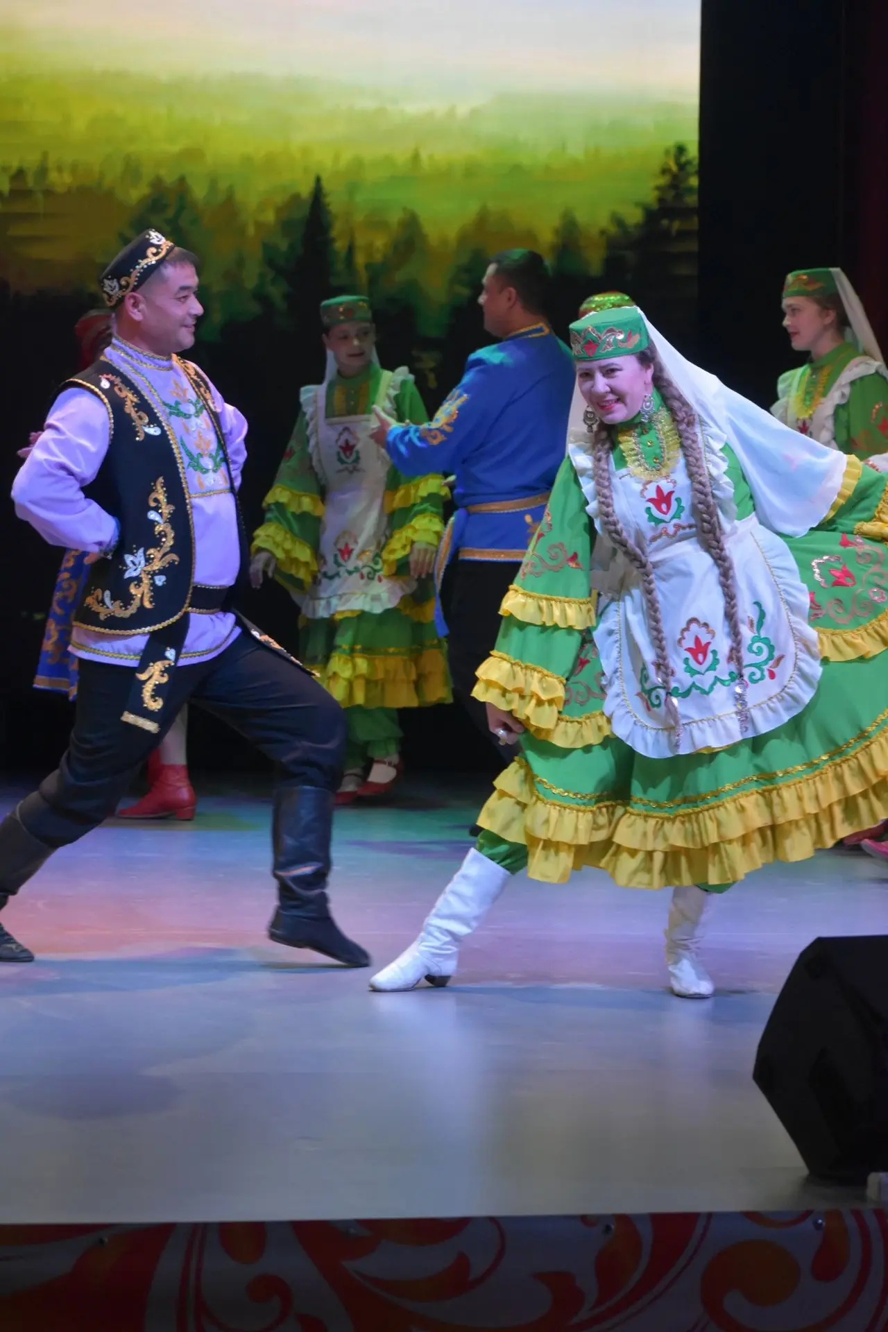 🎉Во Дворце культуры с. Месягутово состоялся торжественный концерт, посвященный Дню рес...