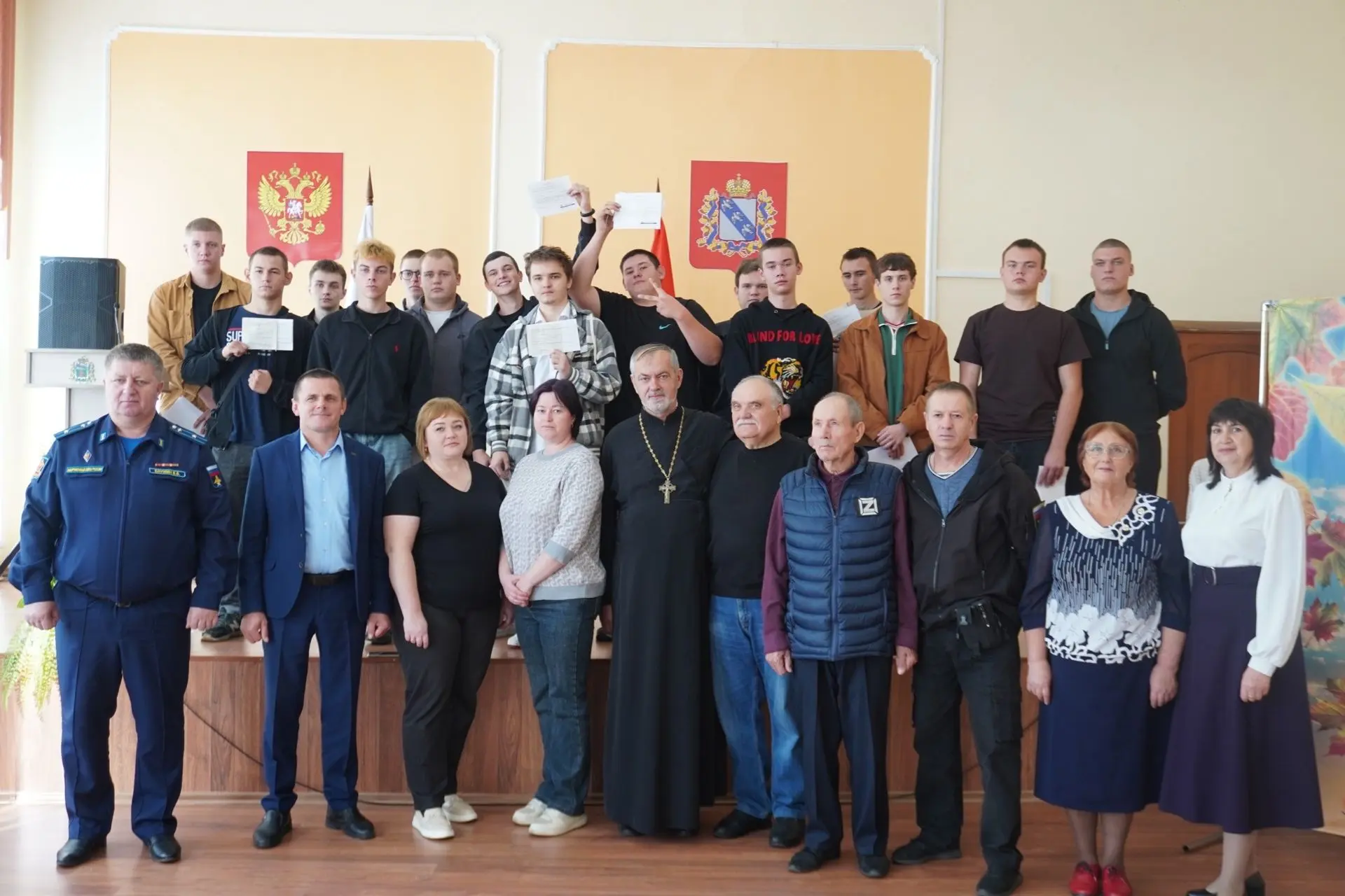 🪖 День призывника в Пристенском районе: старт в новую жизнь.
