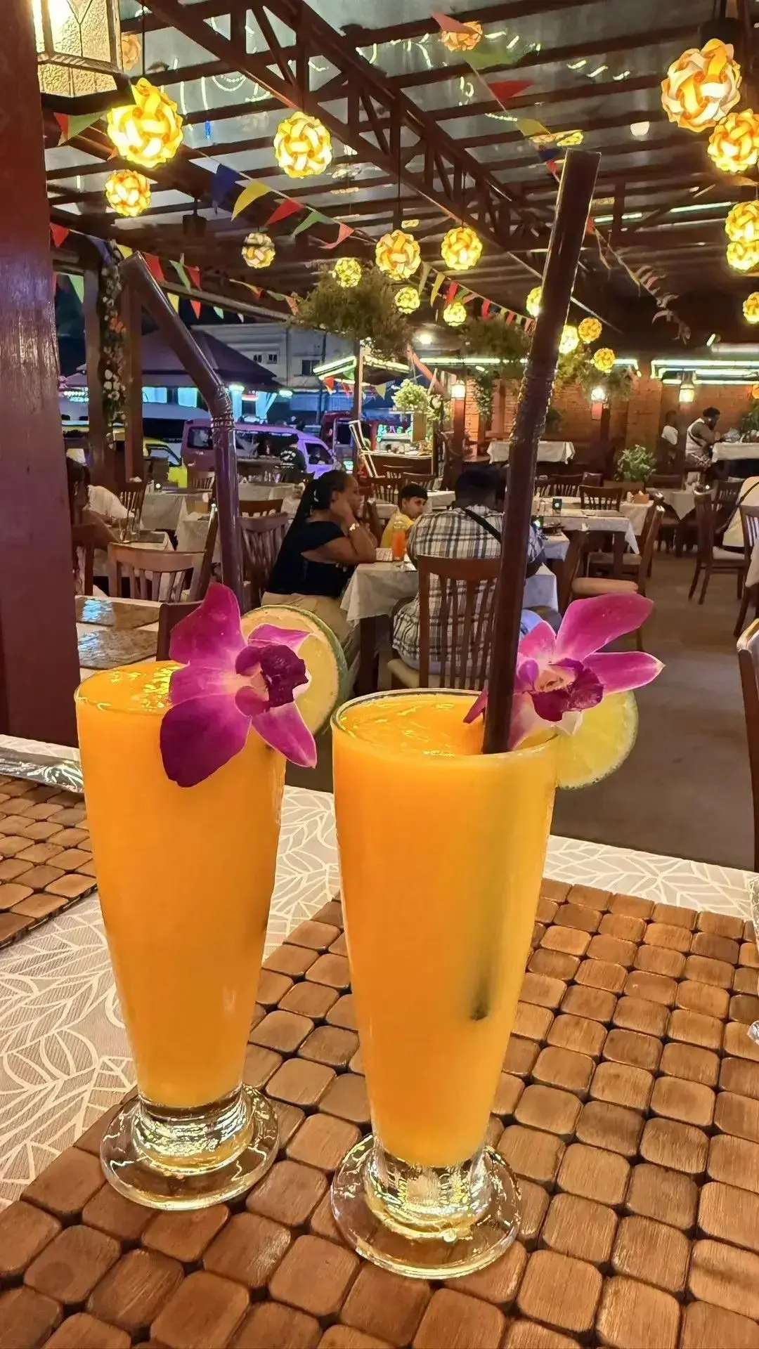 Принесла вам немного тайской кухни 🥢
