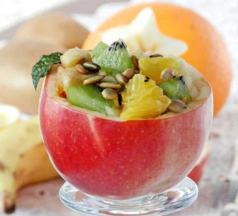 🍎 Фруктовый салат в яблоке