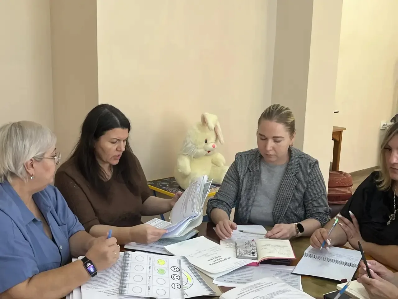 🤝 В нашем детском доме продолжаются супервизии