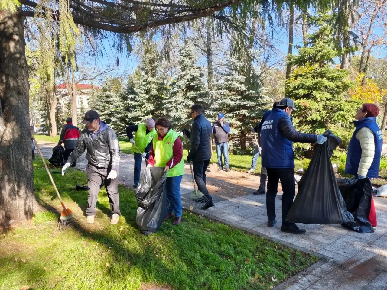 🍂 Сегодня сотрудники Республиканского кардиологического центра приняли участие в суббо...