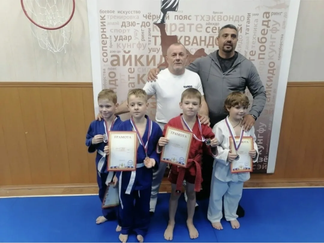 11 октября в г. Красногорске прошли соревнования по самбо-дзюдо Первенство клуба "Крече...