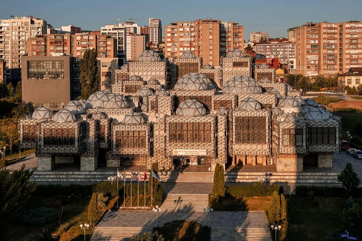 🌎 National Library of Kosovo, Приштина, Косово, 1982