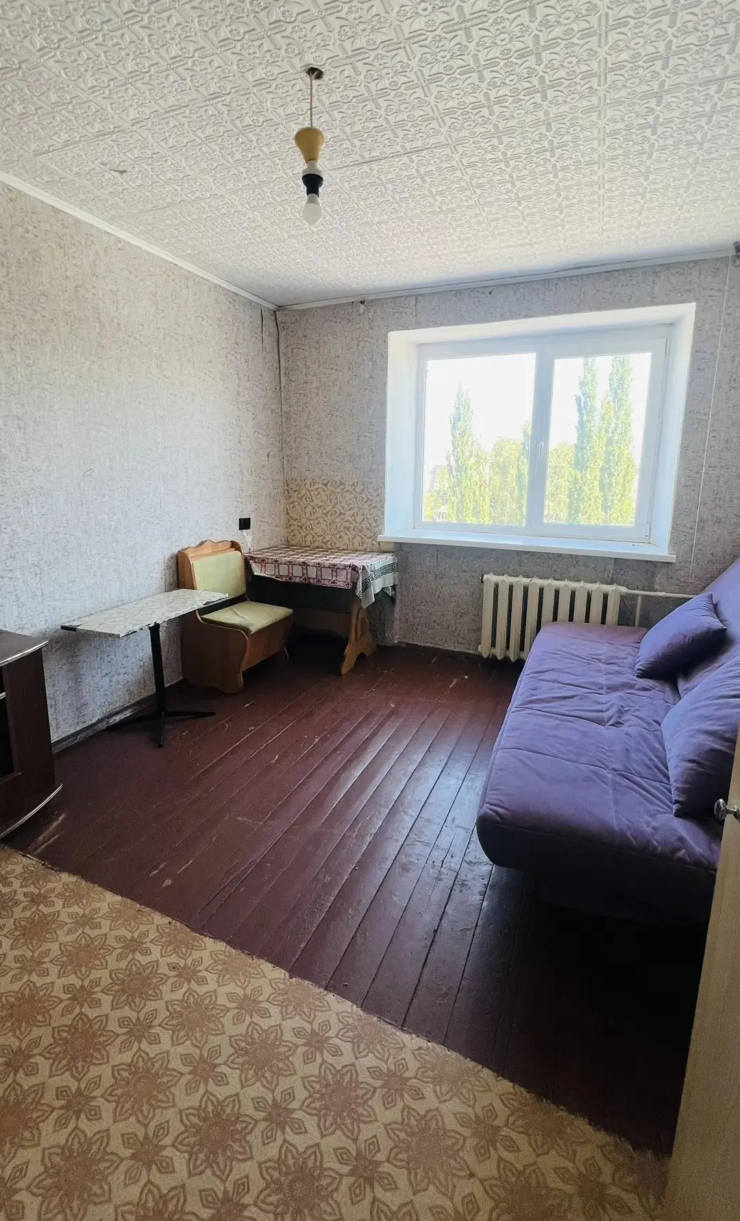 Продам комнату 13 кв.м.,5й этаж.Цена 500т.р.Тел 89279480811