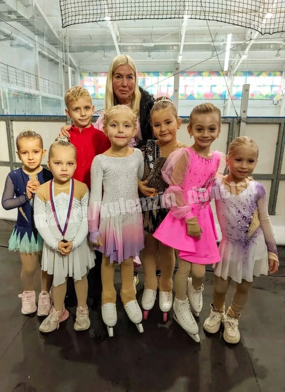 Фигуристы из Донецка завоевали 7 медалей на «Кубке Бурлакова-2026»