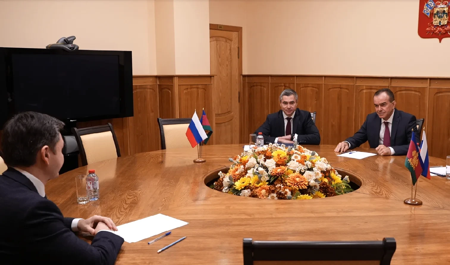 💼 Кондратьев обсудил в Москве инвестиционное развитие Краснодарского края