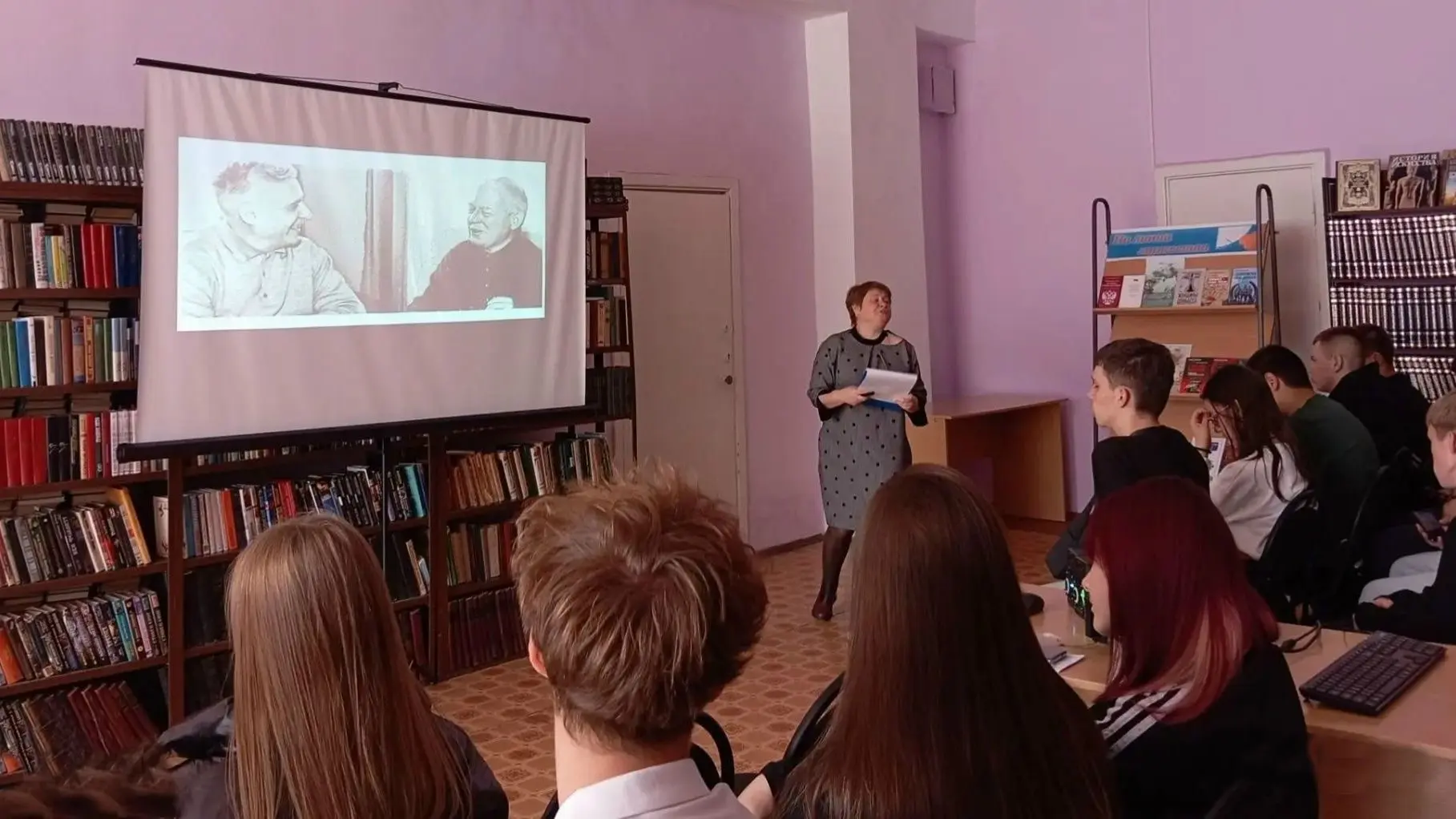 В этом году мы отмечаем 110 лет со дня рождения советского писателя, поэта, публициста,...