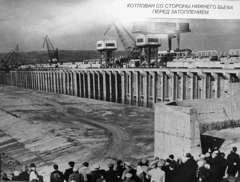📽 59 лет назад в Балакове произошло историческое событие — Волга затопила котлован Сар...