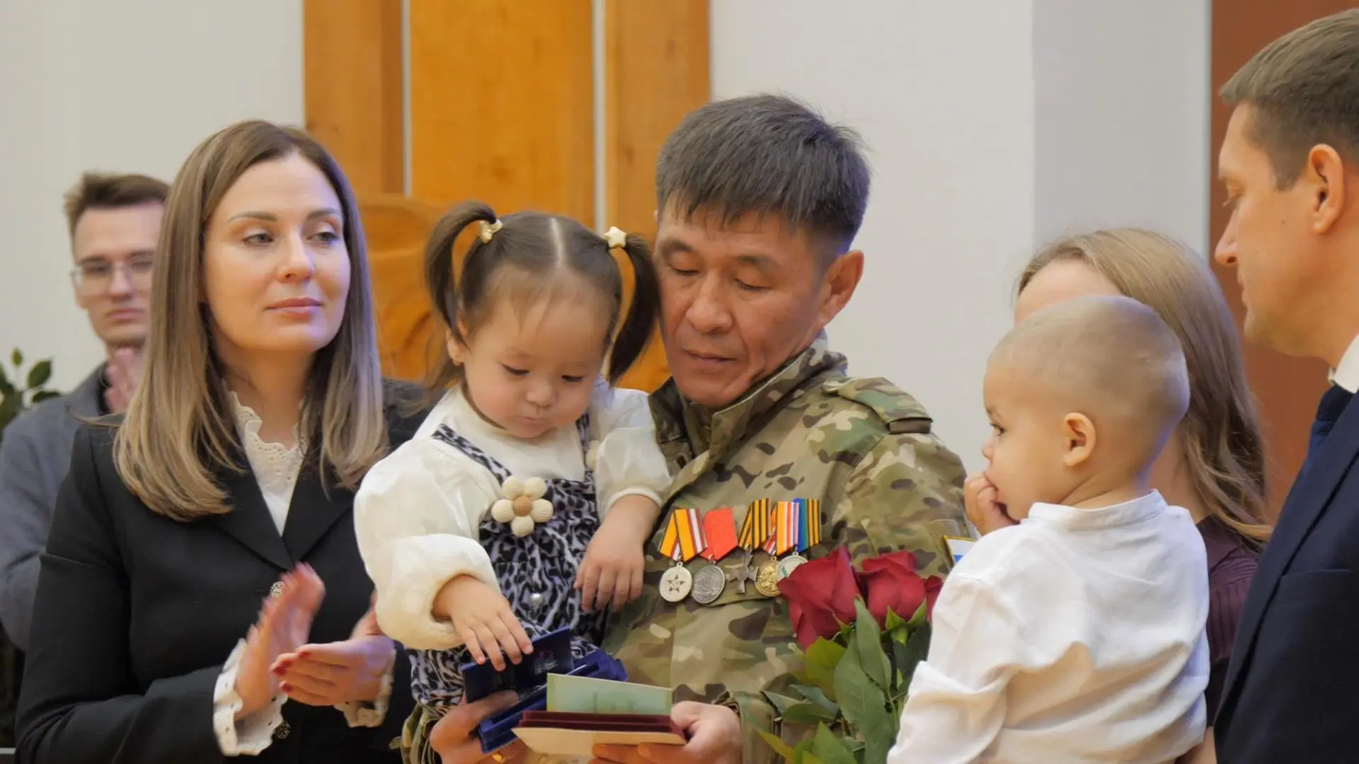 🕯️ Сегодня в Нерюнгринской районной администрации состоялась торжественная церемония в...