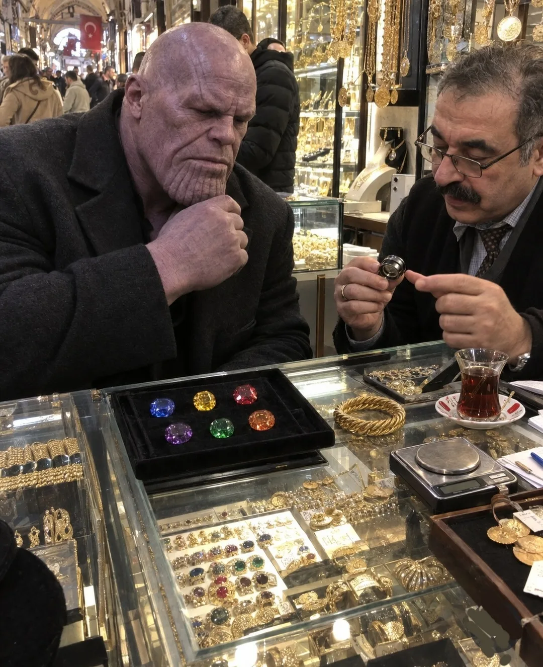 Если бы вселенная Marvel жила в Турции ...
