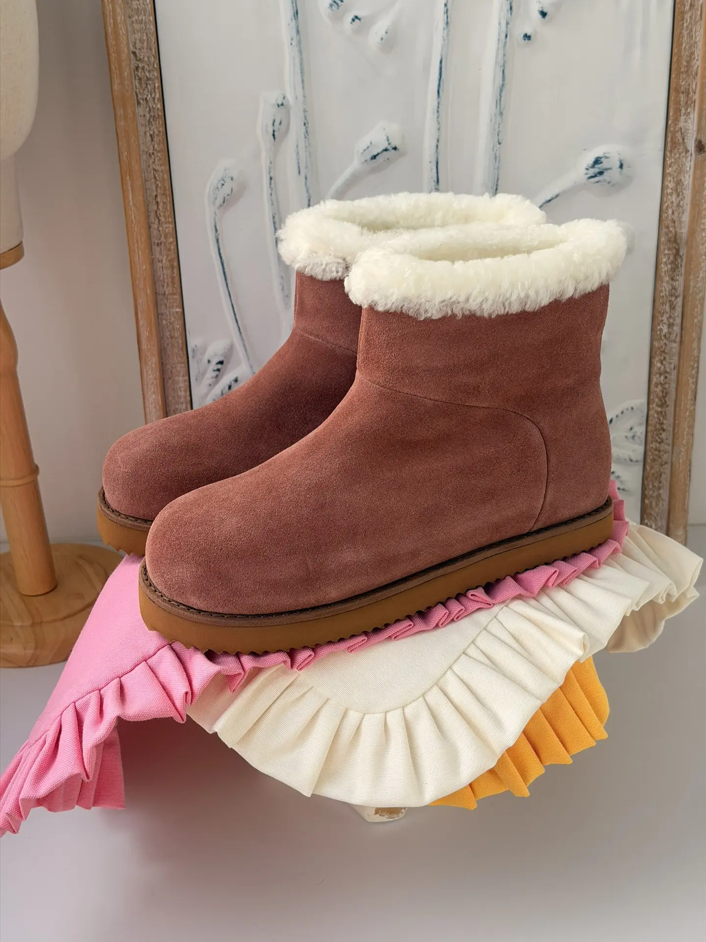 Розовые чуни из магазина Fedonas 🩷