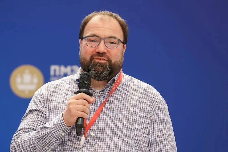 Шадаев предупредил о масштабной перестройке российского телекома.