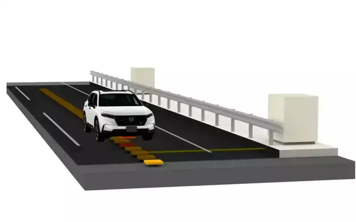 Электрокару больше не нужна розетка: Honda научит машины заряжаться на ходу