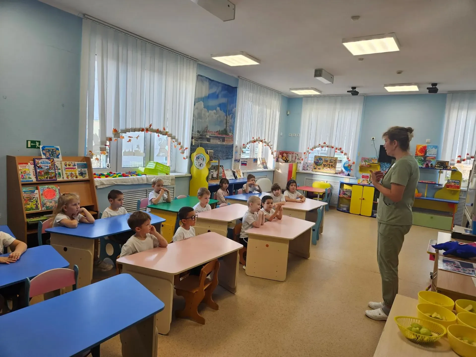 В старшей группе N16 "Цветик-семицветик" прошёл мастер-класс "Наши ручки - чистенькие",...