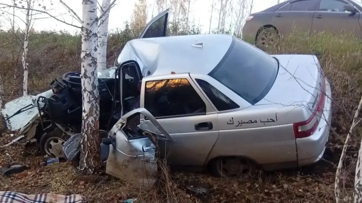 Молодой водитель погиб в жестком ДТП на трассе под Омском