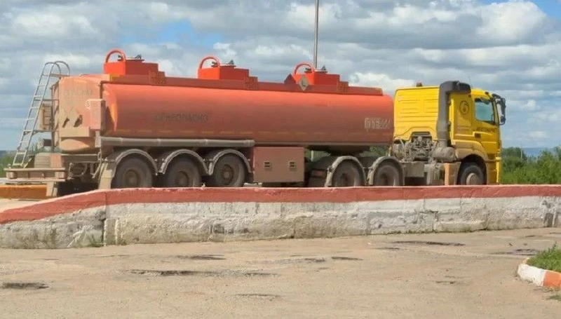 В Забайкалье ожидают 54 цистерны с бензином