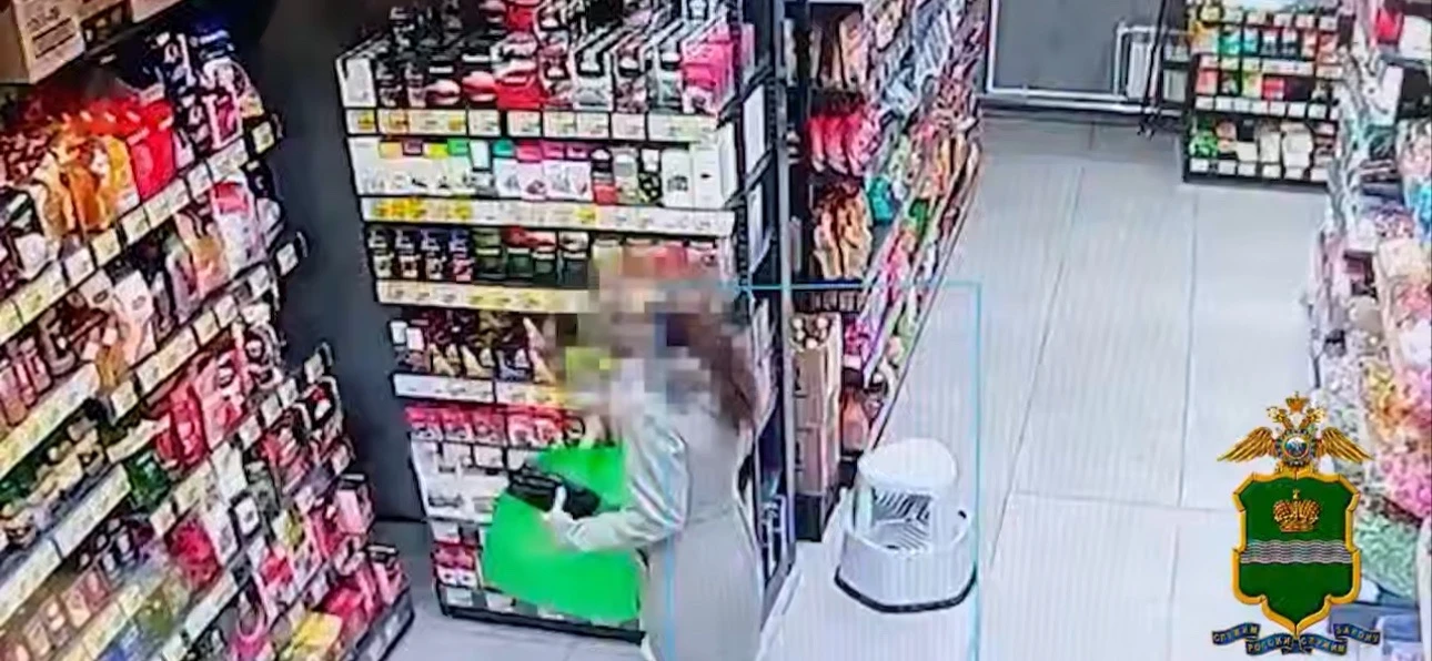 ❗️ В Калуге девушка попалась на краже кофе в магазине