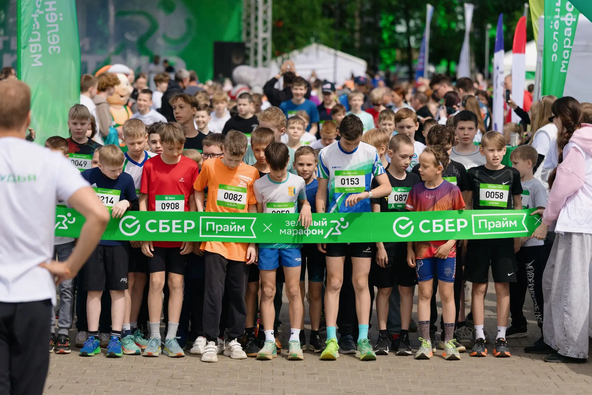 В Кирове прошёл традиционный ежегодный «Зелёный марафон»! 🏃‍♂️🌿