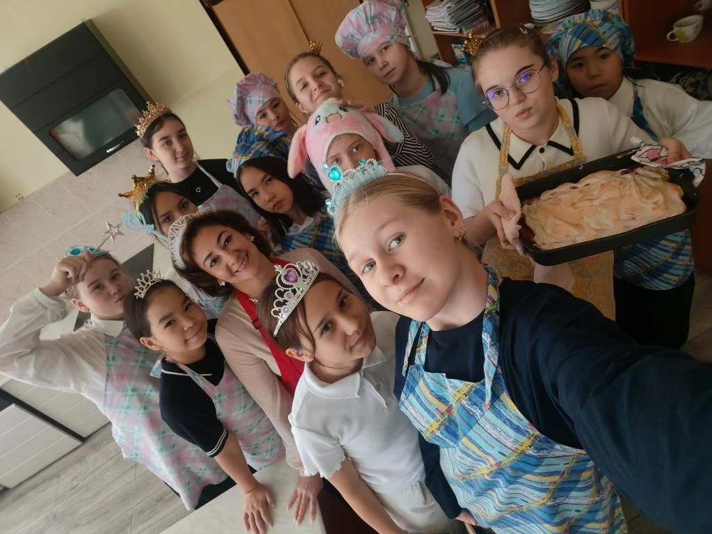 👑 Трон кулинарного королевства заняли шестиклассницы!