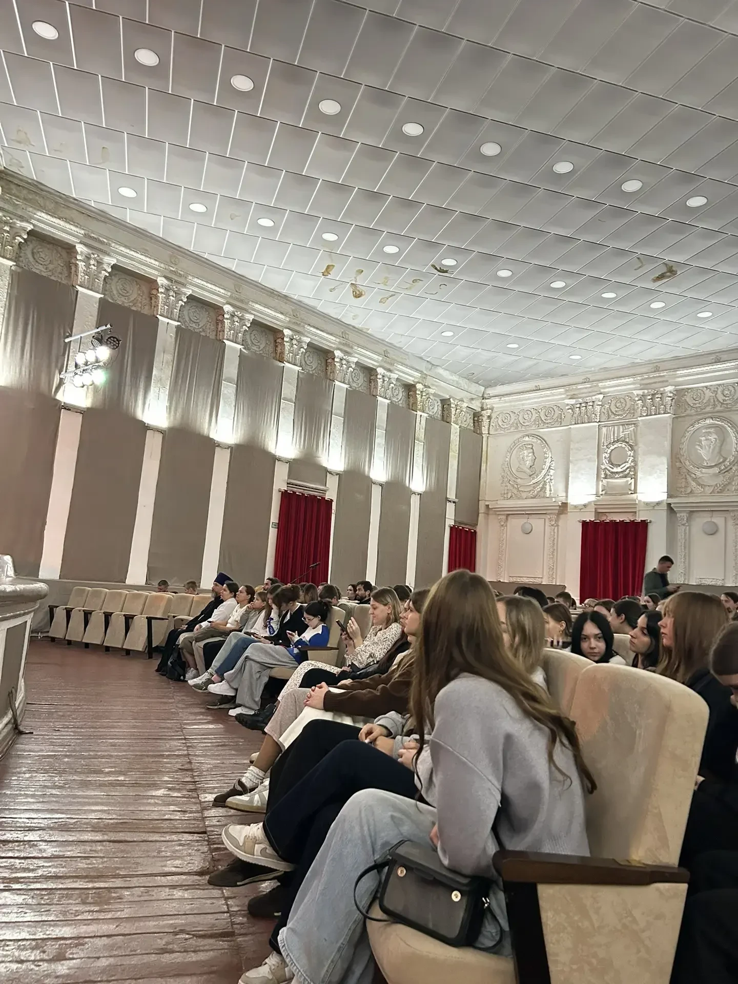 Успенский фестиваль молодежи: сохраняя традиции, укрепляя дух