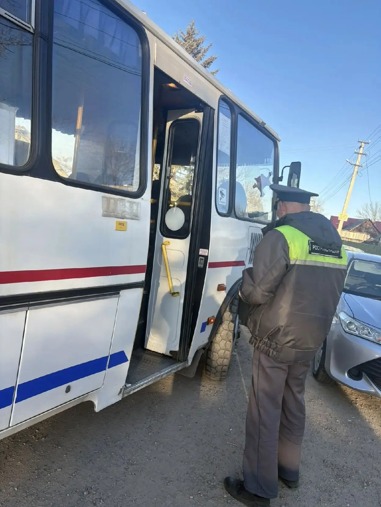 В Еврейской автономной области продолжается контроль (надзор) за перевозкой групп детей...