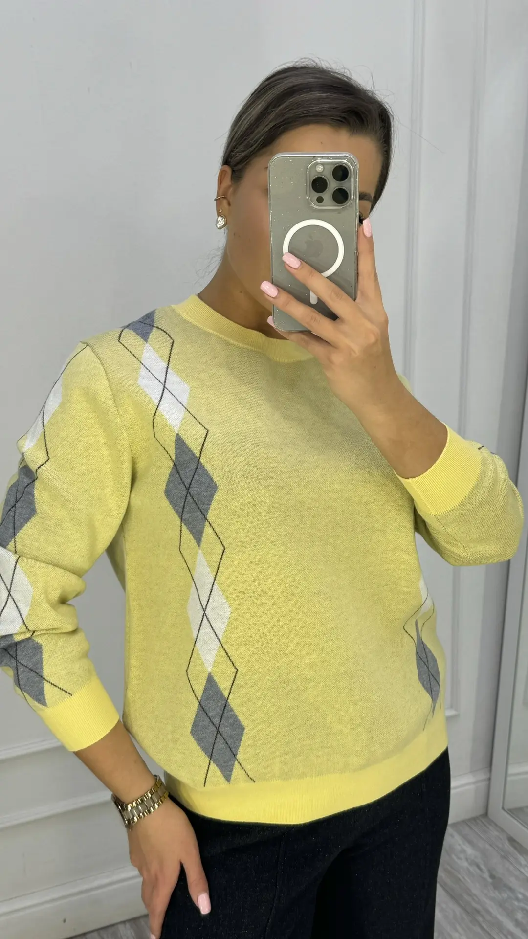 И в лимонном оттеночке🍋