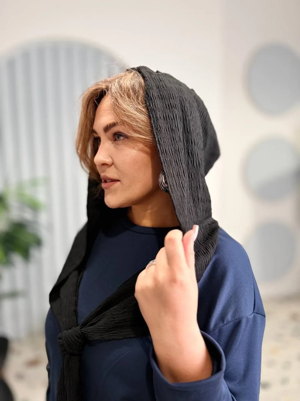 Кофта собственного пошива — модель по особой цене.