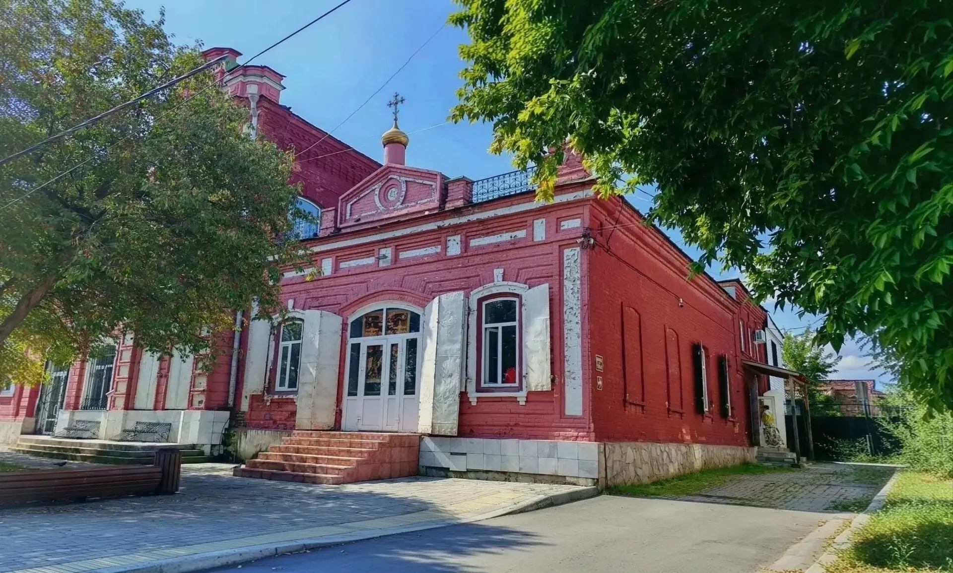 ⛪🤔Храм святой великомученицы Екатерины: Обитель веры в сердце академического Троицка