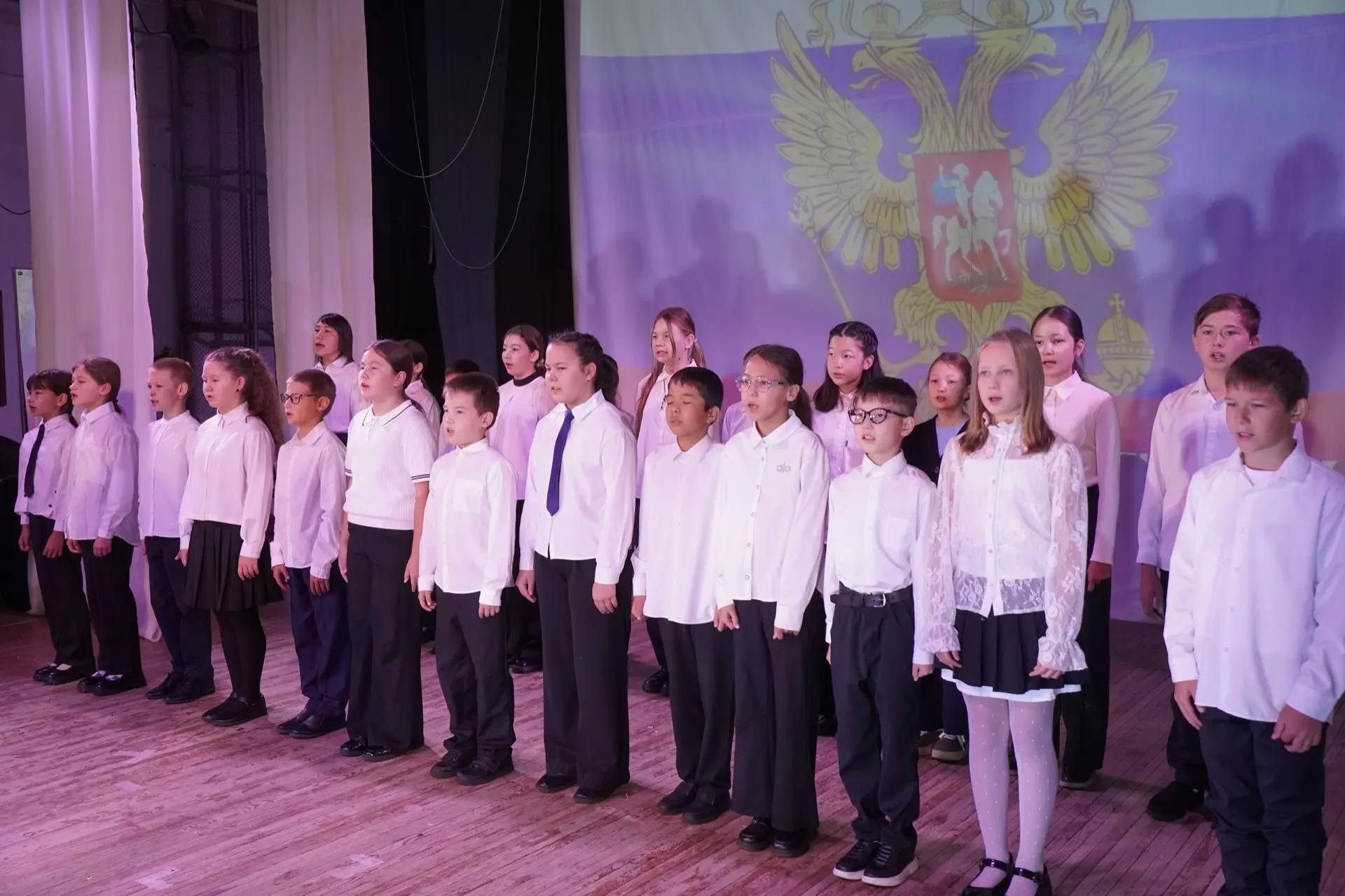 🇷🇺 СМИРНО! ФЛАГ ВНЕСТИ! 🇷🇺
