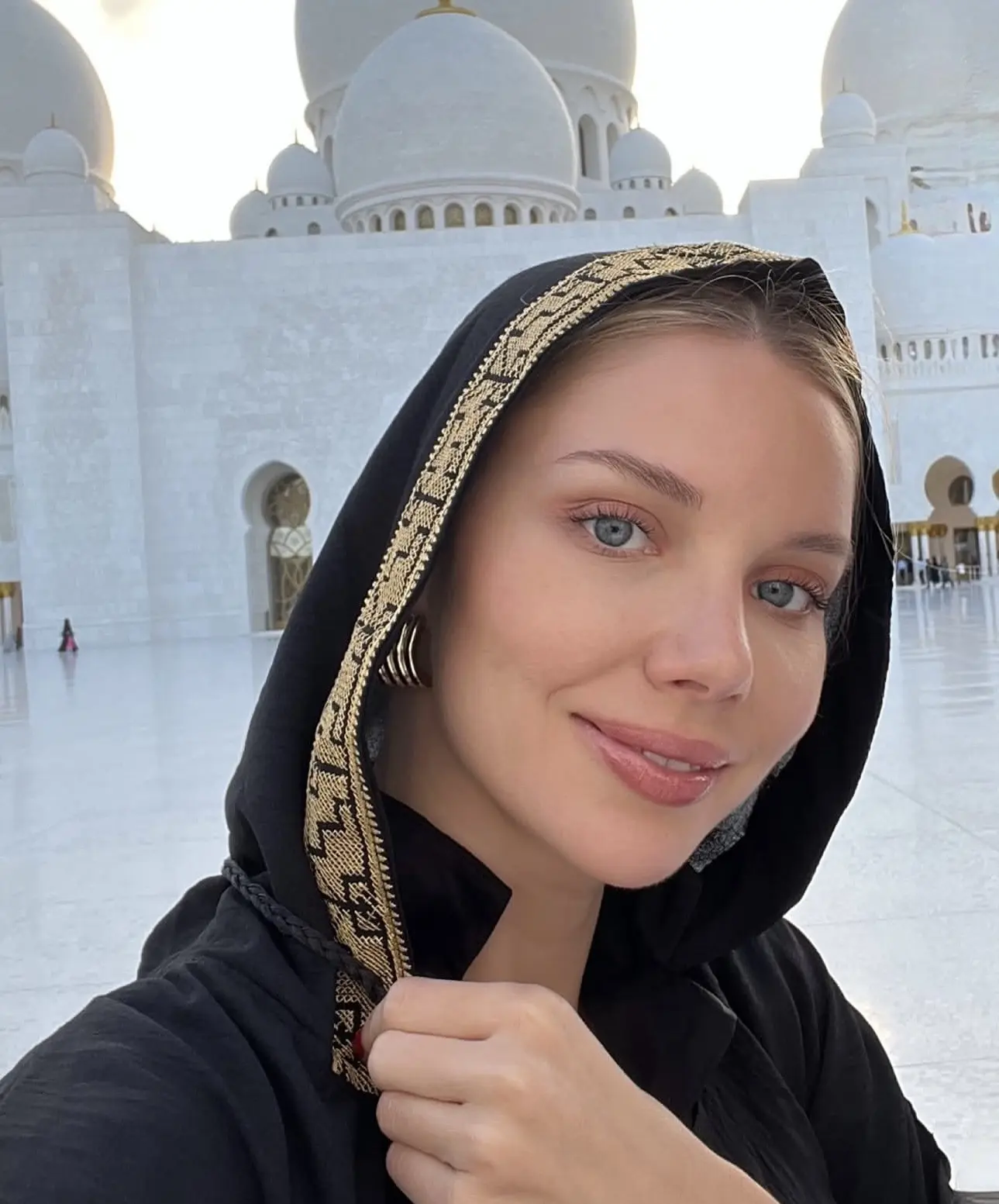 Марк Богатырев встречается с 34-летней актрисой Яной Лестер, выяснил «СтарХит». Пара по...