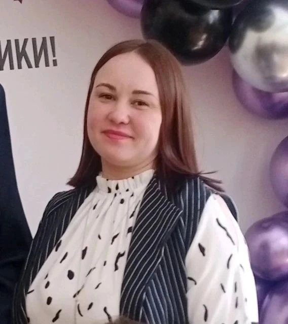 🌷Поздравляем Голохвастову Ольгу Дмитриевну, помощника воспитателя детского сада № 17 п...