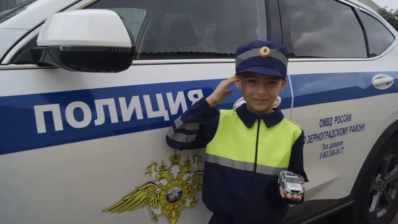 🚔💙 В шесть лет — уже с мечтой о погонах!