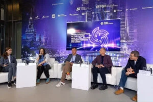 Умные алгоритмы вместо ленивого скроллинга: Рамблер выпустил армию цифровых мыслителей ...
