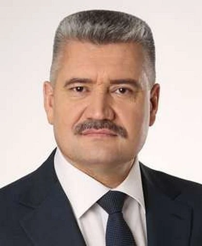 Владимир Викторов, председатель комитета по социальной политике и национальным вопросам...