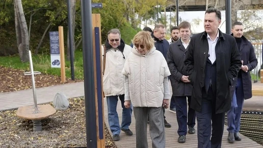 На правобережье Красноярска завершили благоустройство Красраба и Матросова