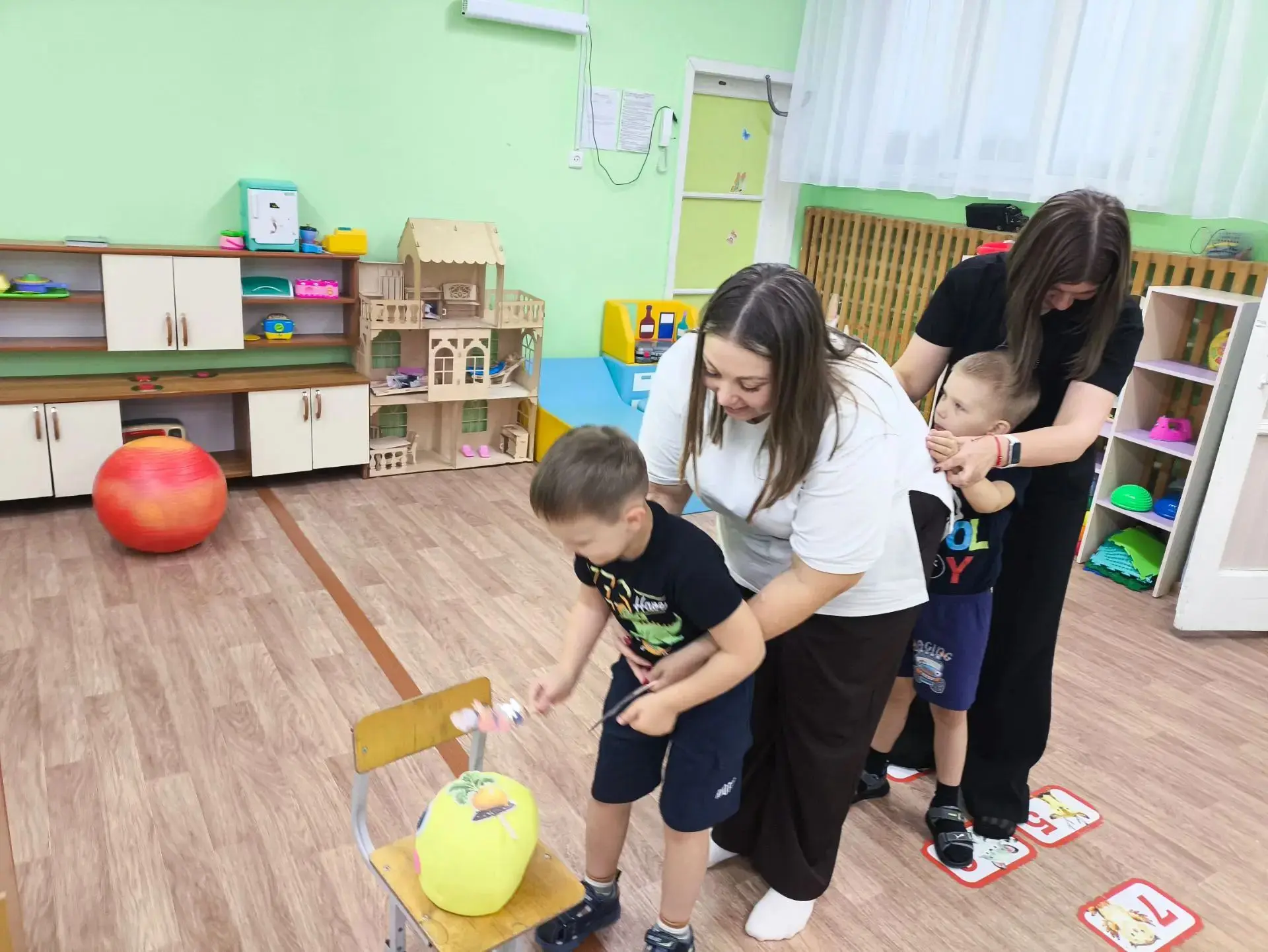 В нашей группе прошел  увлекательный мастер-класс для родителей "Играем в сказку", посв...