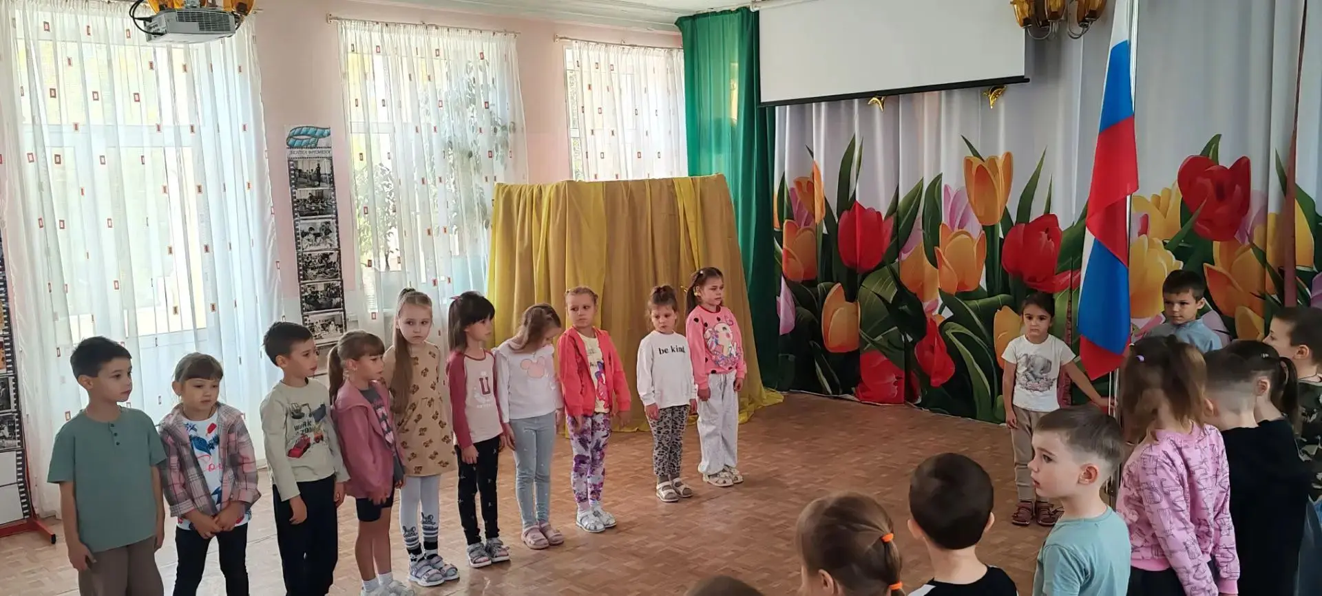 Утро понедельника в нашем детском саду было наполнено особой атмосферой. Мы собрались н...