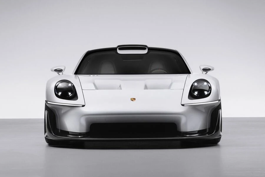 Porsche представил концепт Mission S