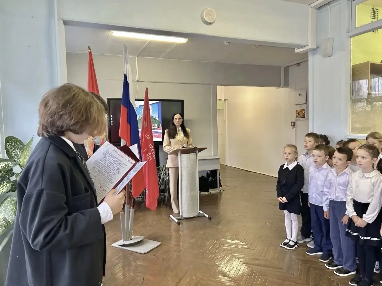 🇷🇺 Традиционная линейка и «Разговоры о важном»